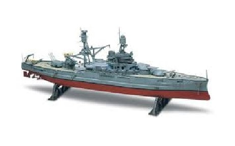 Revell USS Arizona Battleship