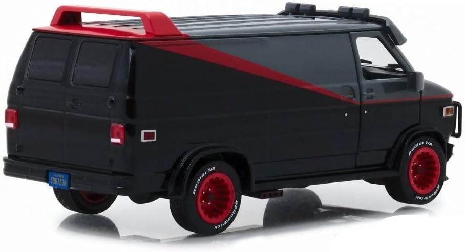 Greenlight Collectibles - 1/24 The A-Team - 1983 GMC Vandura (Diecast Model Car)