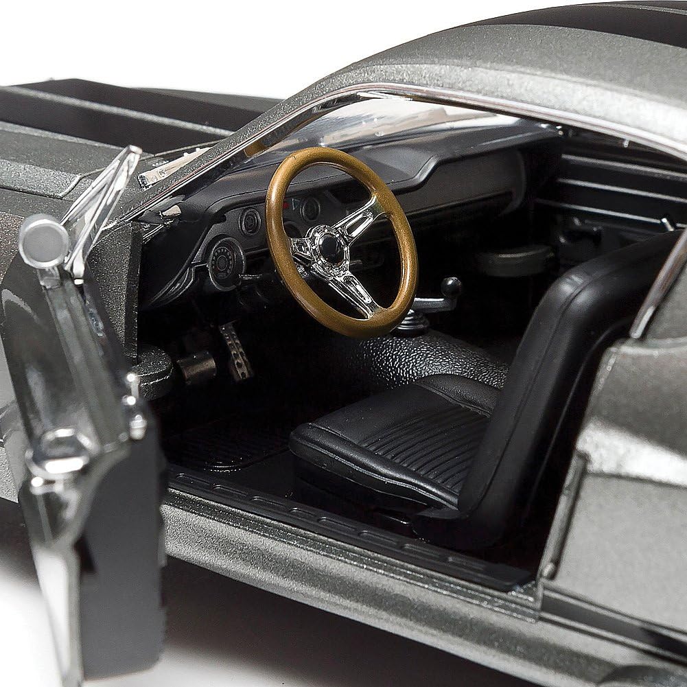 Greenlight Collectibles - 1/18 Gone in 60 Seconds (2000) - 1967 Ford Mustang Eleanor (Diecast Model Car)