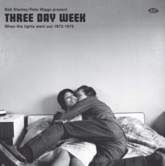 Various Artists Bob Stanley Pete Wiggs Present Three Day Week When The Lights Went Out 1972 1975 (CD) (https://lasgo.dmmserver.com/media/640/00296670/0029667093927.jpg)