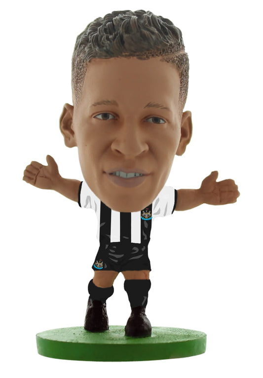 SoccerStarz - Newcastle Dwight Gayle Home Kit (Classic) (Figure)